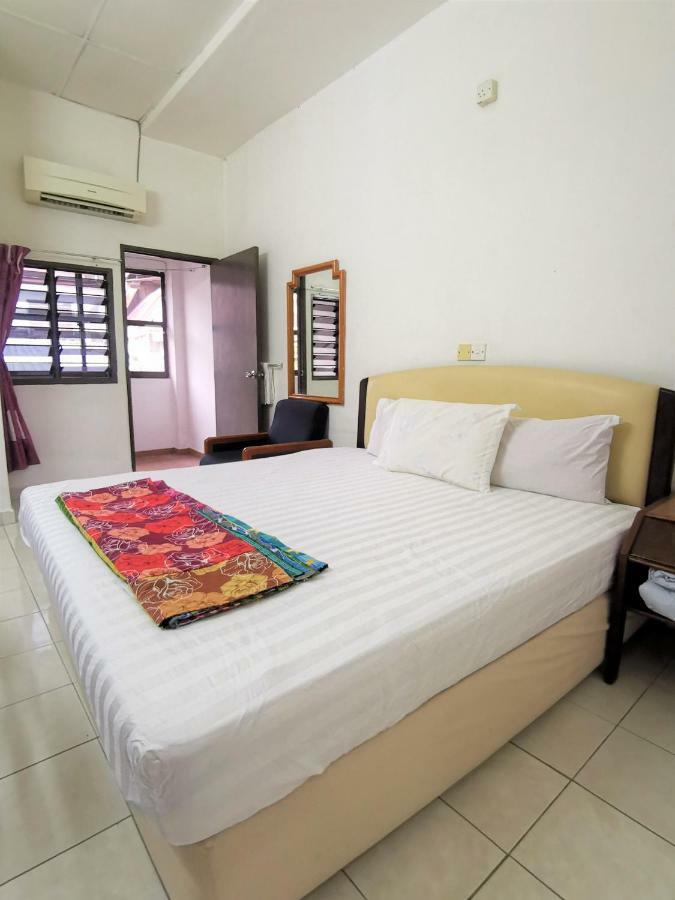 Star Lodge George Town Exterior photo